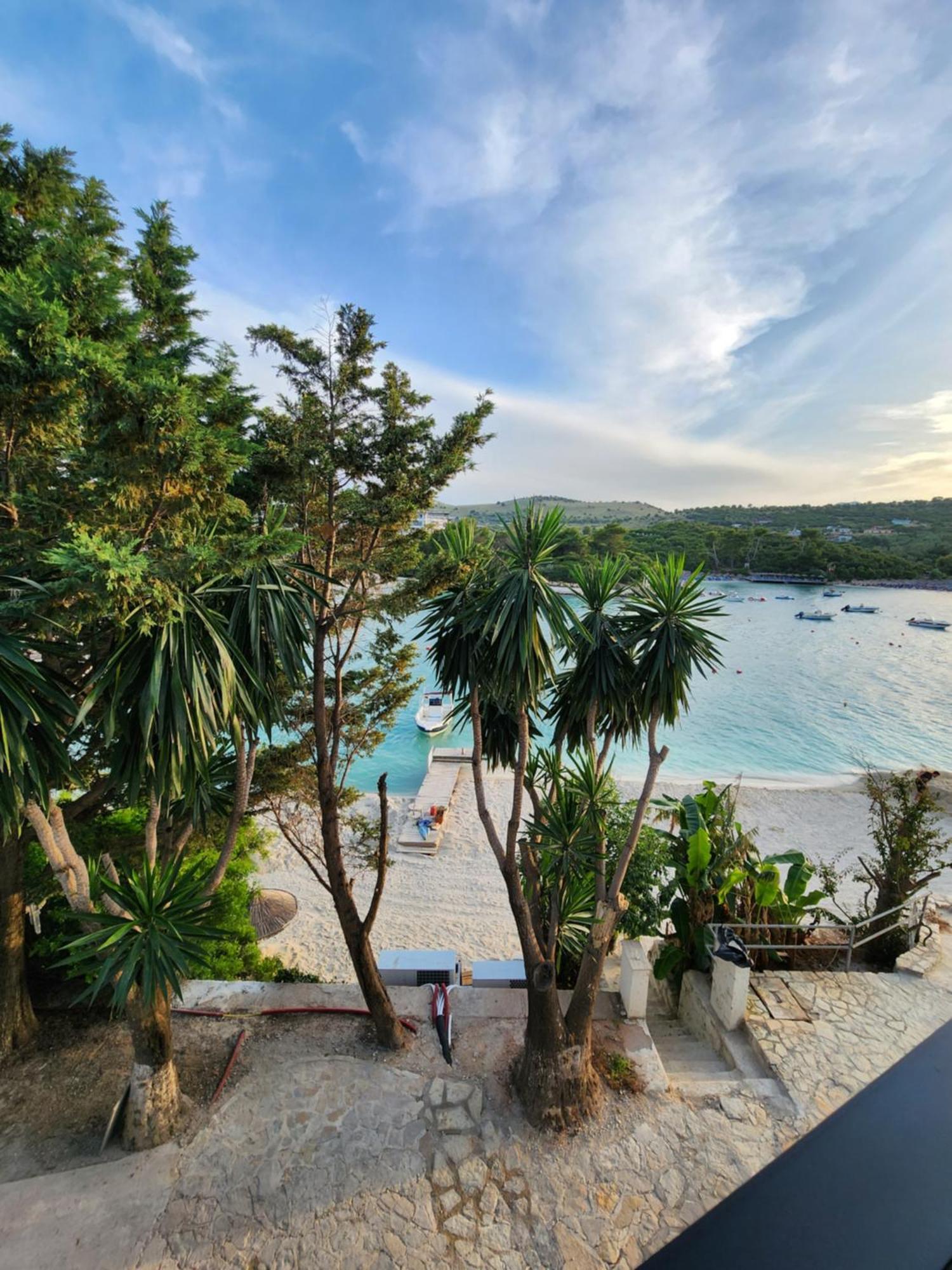 Manta Hotel Ксамил Экстерьер фото