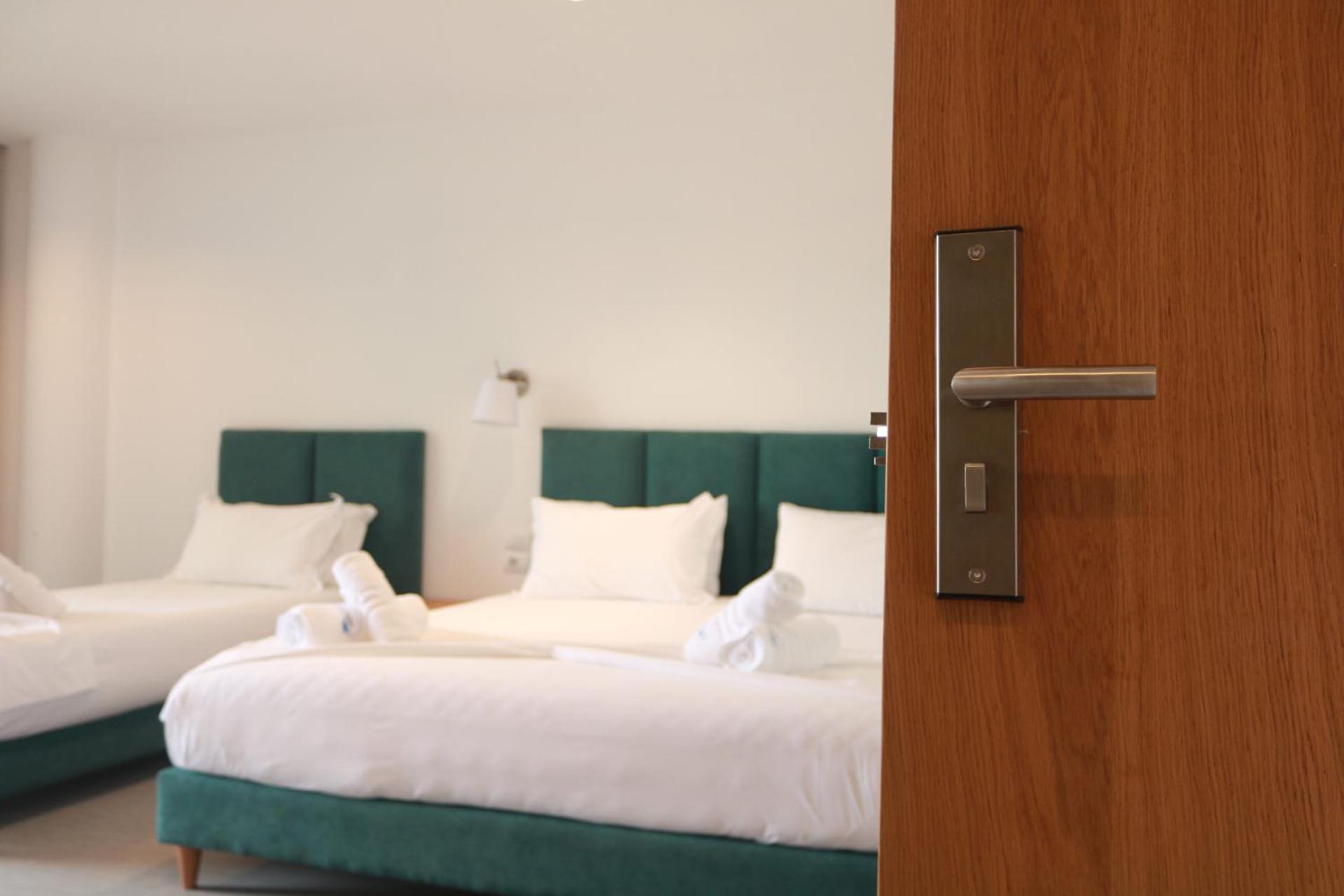 Manta Hotel Ксамил Экстерьер фото